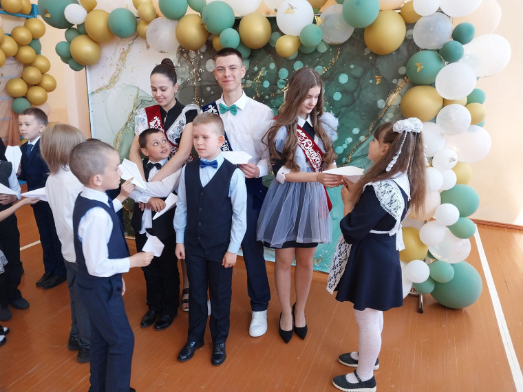 По новой традиции...